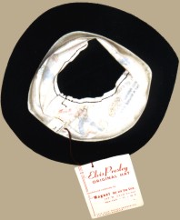 the small label inside reads: Lot Medium